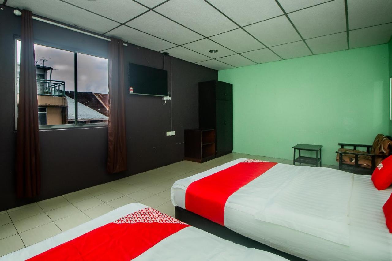 Oyo 90124 Payang Puri Baru Hotel Sarikei Εξωτερικό φωτογραφία