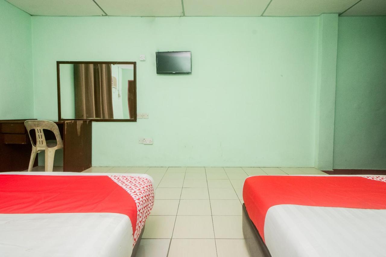 Oyo 90124 Payang Puri Baru Hotel Sarikei Εξωτερικό φωτογραφία