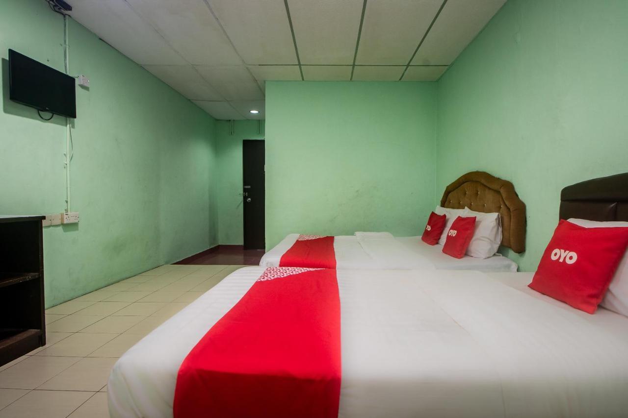 Oyo 90124 Payang Puri Baru Hotel Sarikei Εξωτερικό φωτογραφία