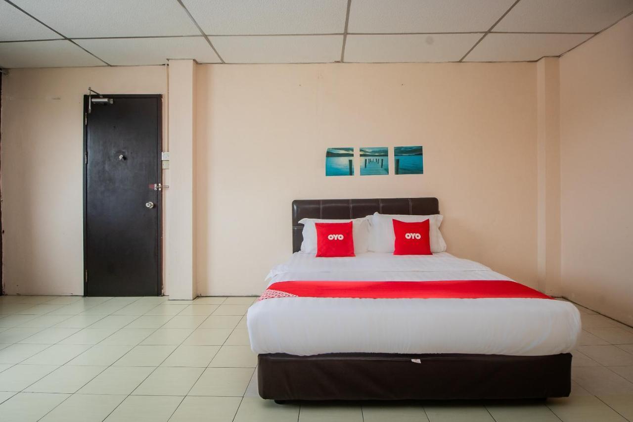 Oyo 90124 Payang Puri Baru Hotel Sarikei Εξωτερικό φωτογραφία
