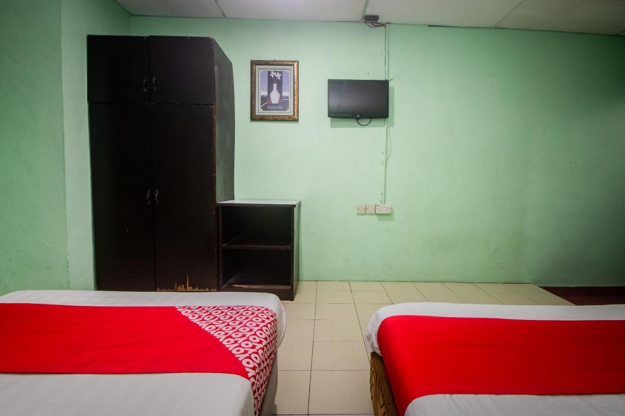 Oyo 90124 Payang Puri Baru Hotel Sarikei Εξωτερικό φωτογραφία